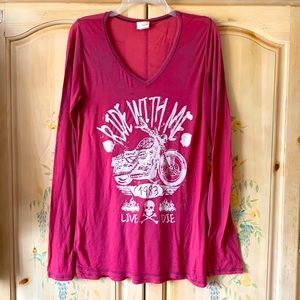 Cute motorcycle shirt by daytrip